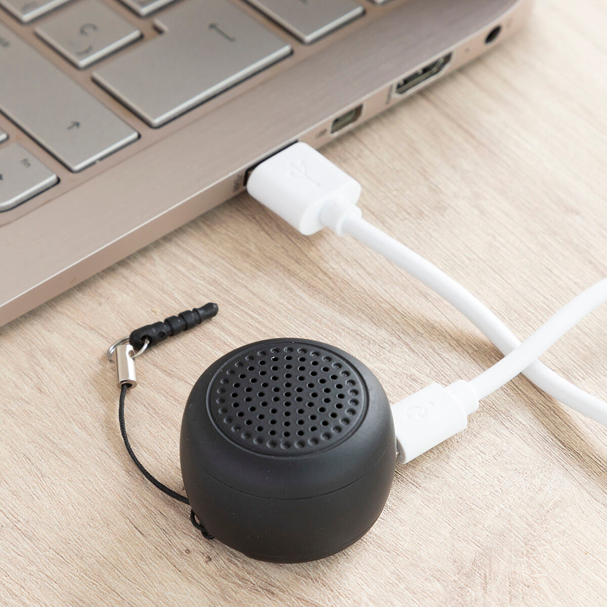 Mini altavoz inalámbrico recargable portátil - Miund